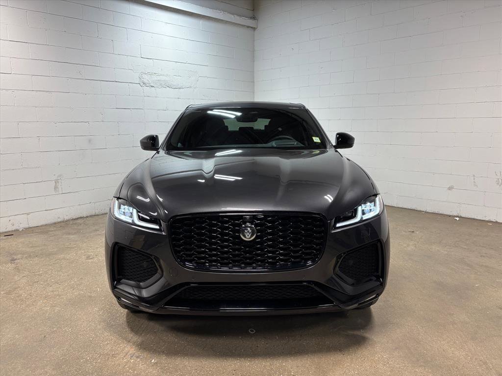 New 2026 Jaguar F-PACE R-Dynamic S image 3