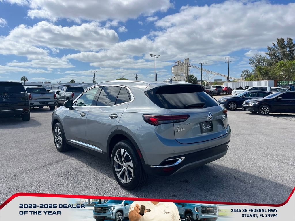 Used 2023 Buick Envision Essence image 5