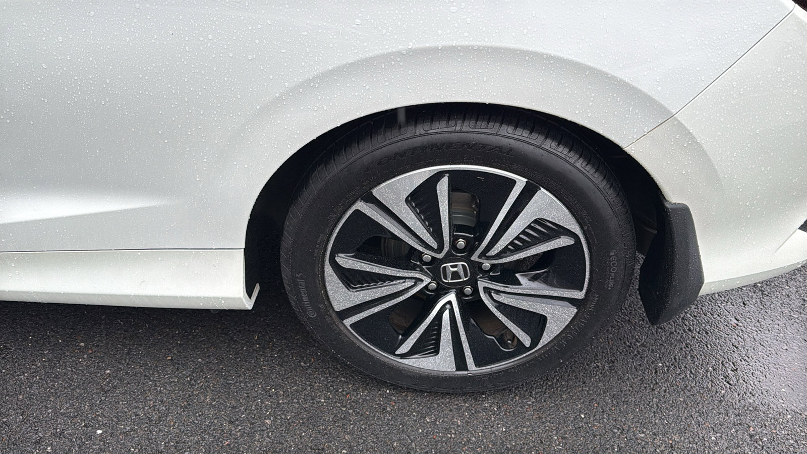 Used 2017 Honda Civic EX-L image 20