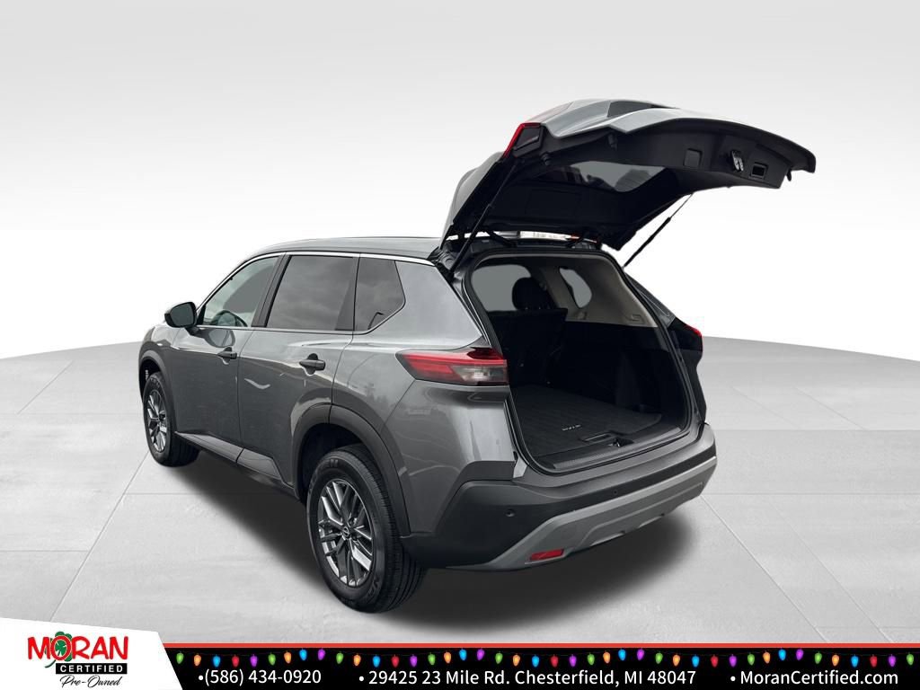 Used 2023 Nissan Rogue S image 25