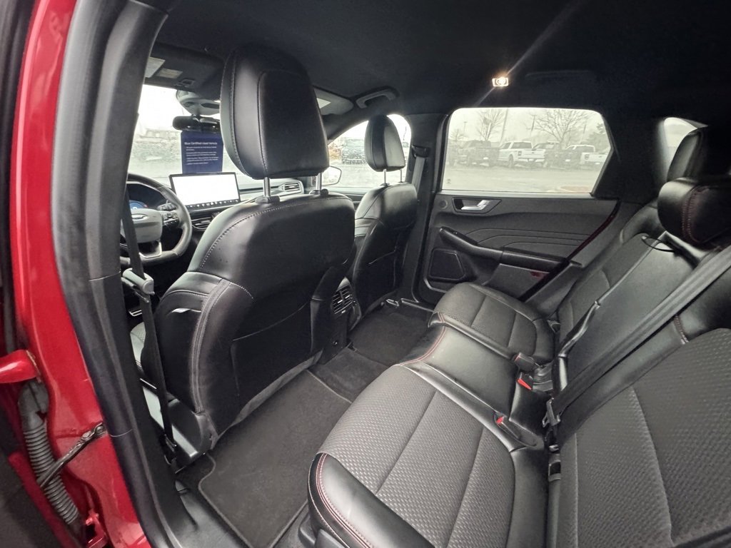 Certified 2024 Ford Escape ST-Line Select w/ Tech Pack #2 image 14