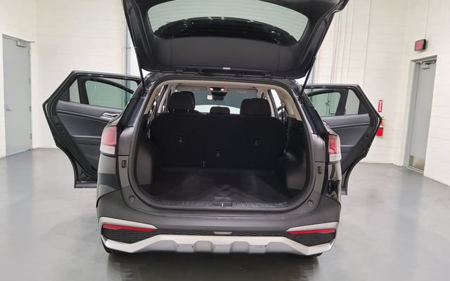 Used 2024 Kia Sportage LX FWD image 14