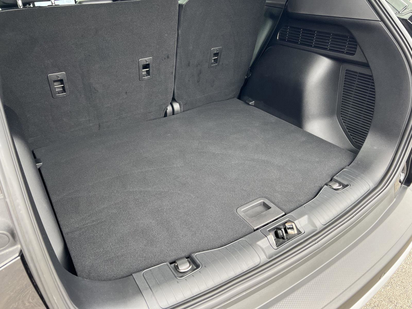 Used 2023 Ford Escape Platinum image 45