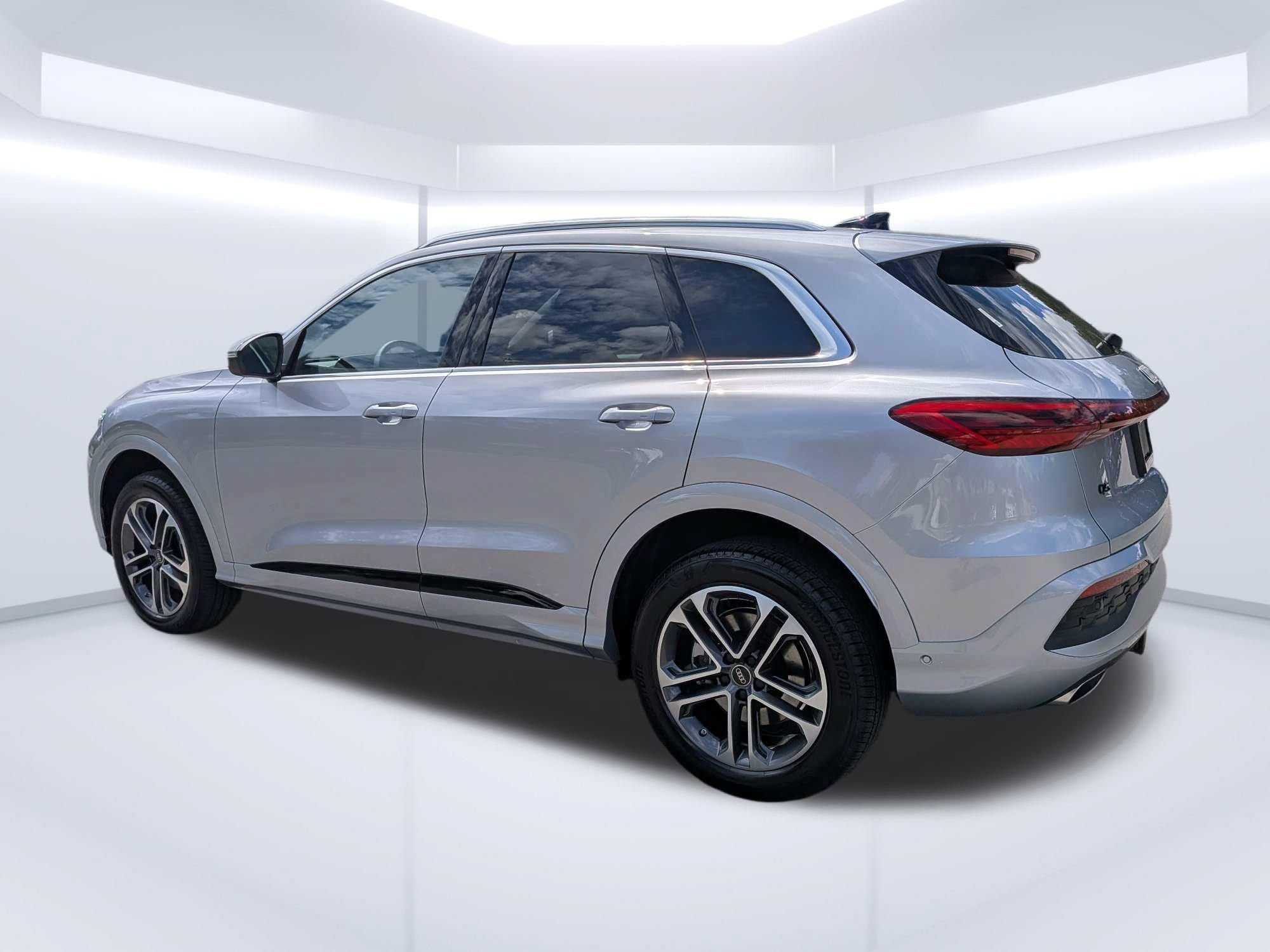 New 2026 Audi Q5 Premium Plus AWD/4WD image 5
