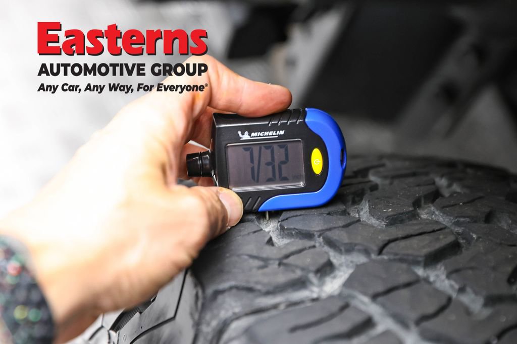 Used 2022 Jeep Wrangler Unlimited Rubicon 4xe AWD/4WD image 28