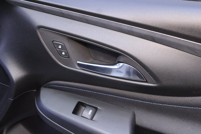 Certified 2025 Buick Envista Sport Touring w/ Convenience II Package image 9