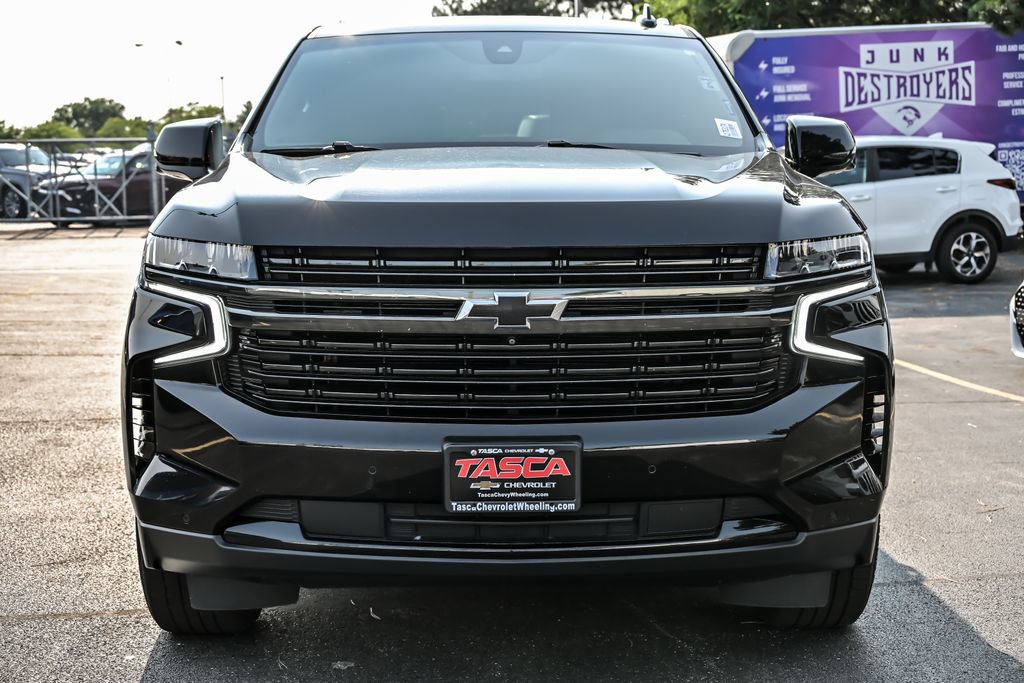 Used 2021 Chevrolet Suburban RST w/ Luxury Package AWD/4WD image 5