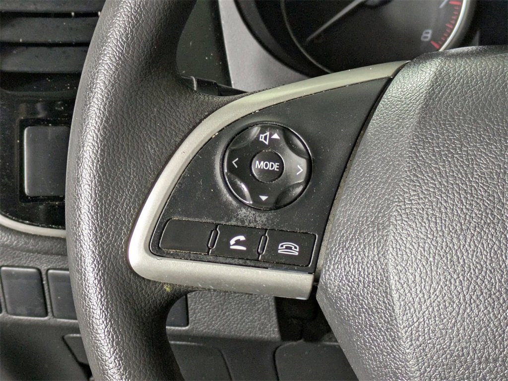 Used 2019 Mitsubishi Outlander ES image 18