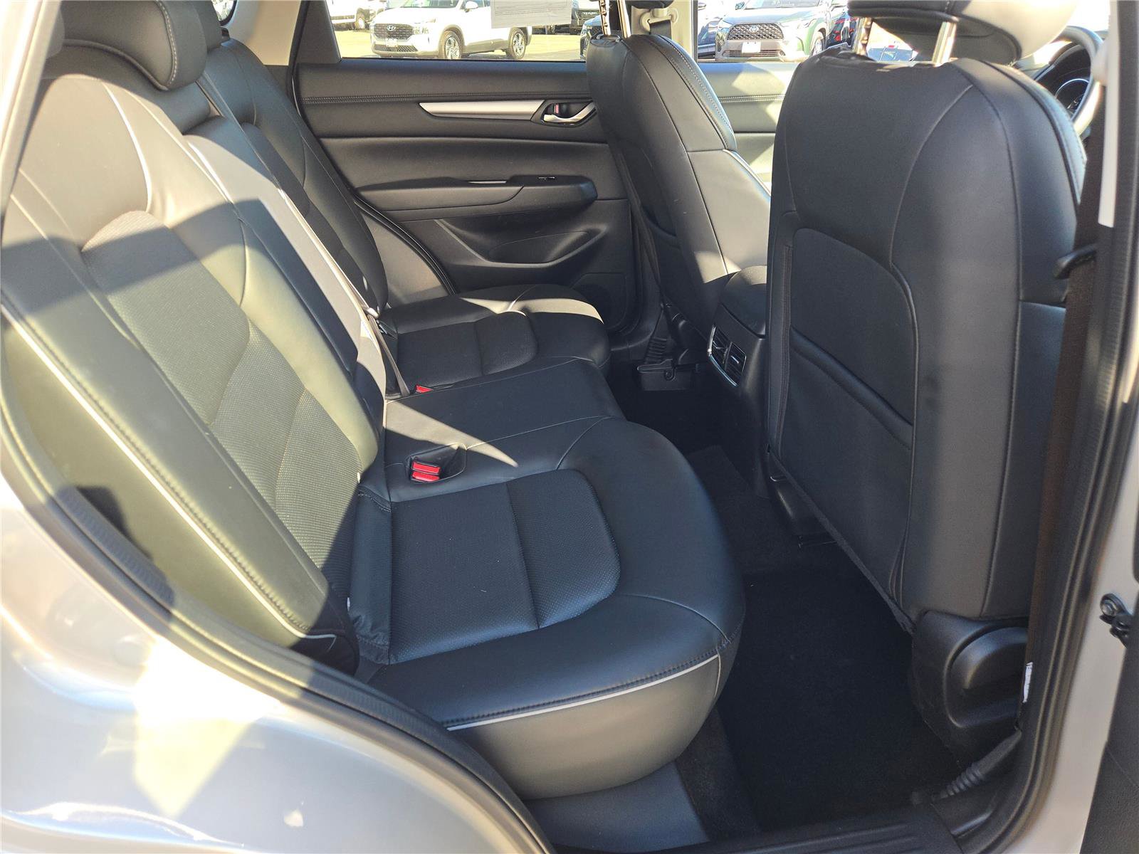 Used 2025 MAZDA CX-5 AWD 2.5 S w/ Select Package image 11