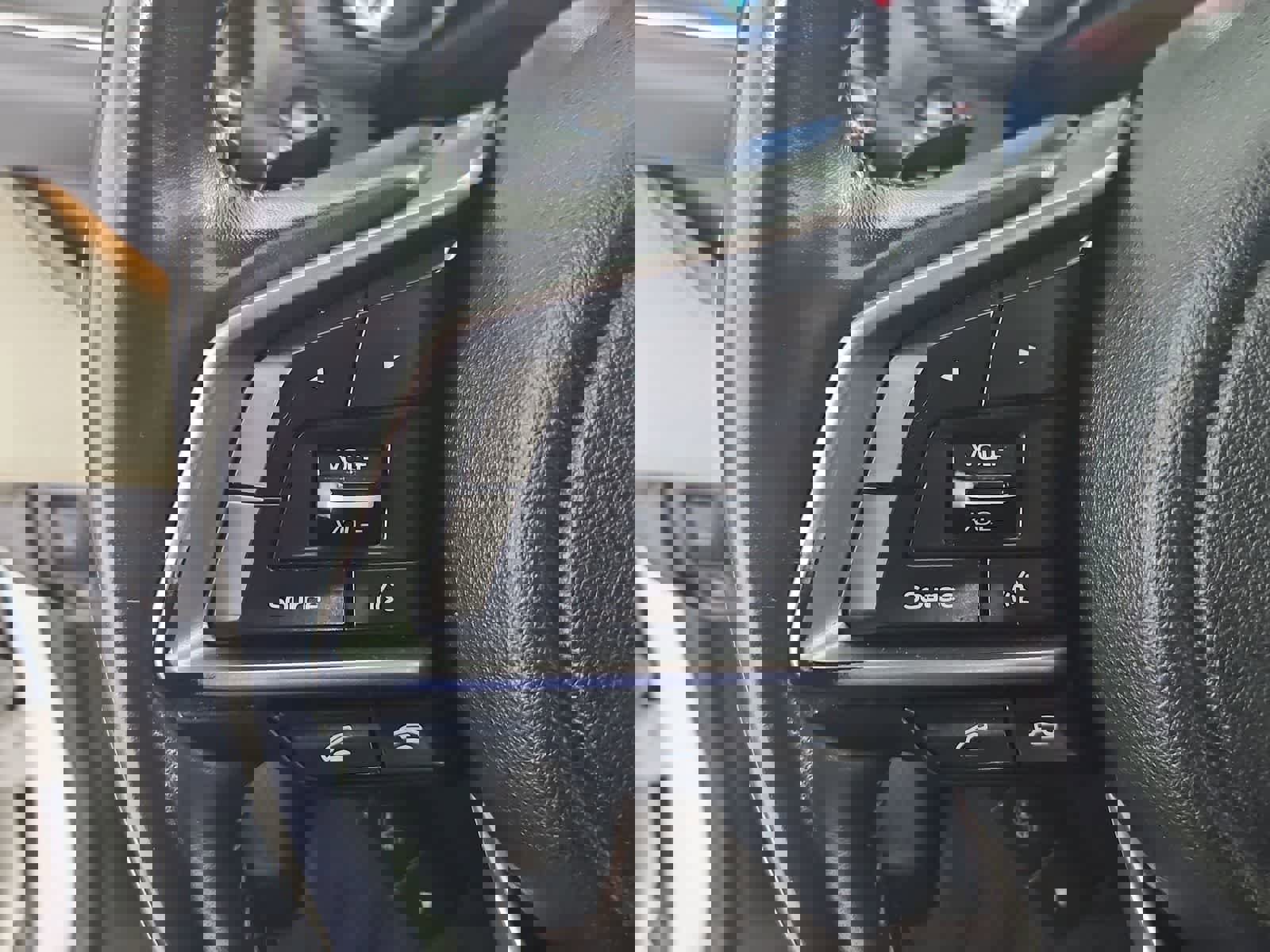 Used 2022 Subaru Ascent Touring image 24