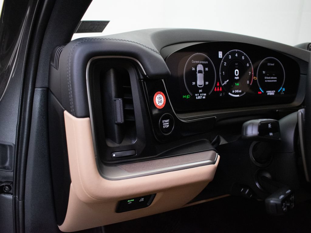 Certified 2026 Porsche Cayenne E-Hybrid AWD/4WD image 20