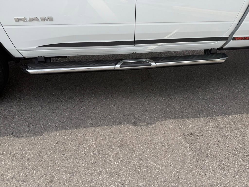 Certified 2024 RAM 3500 Big Horn image 31