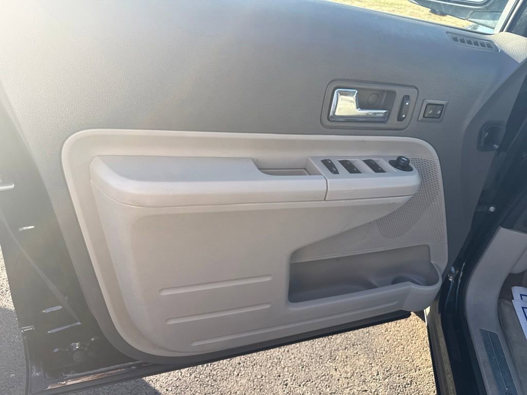 Used 2009 Ford Edge Limited image 10