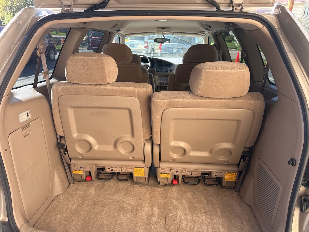 Used 2001 Toyota Sienna LE w/ LE Upgrade Pkg 2 FWD image 8
