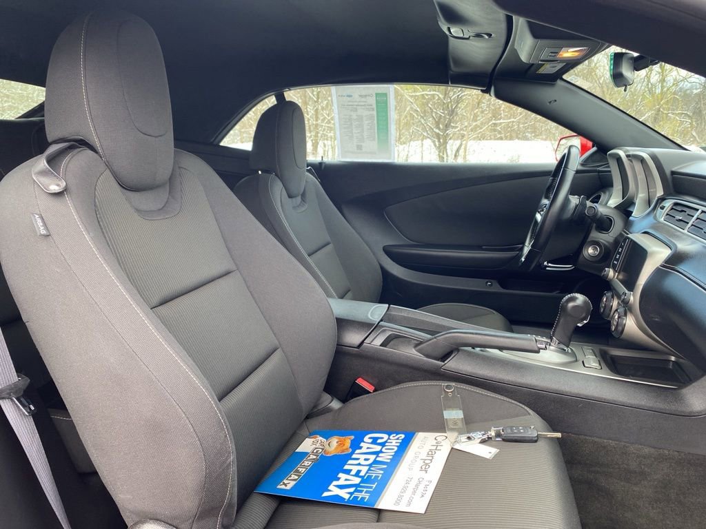 Used 2015 Chevrolet Camaro LT image 11