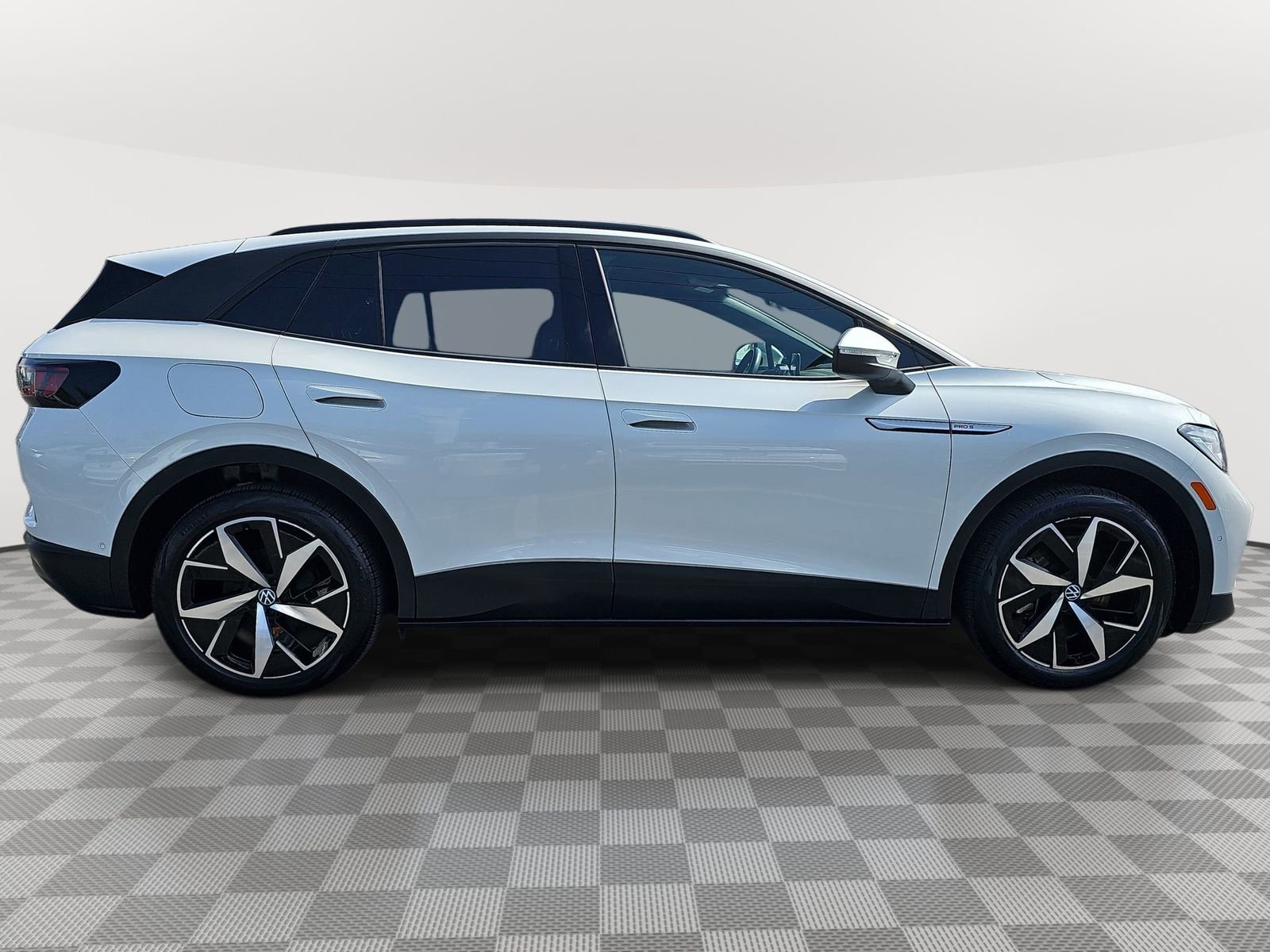Certified 2023 Volkswagen ID.4 Pro S RWD image 4