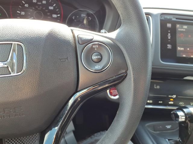 Used 2018 Honda HR-V EX image 16