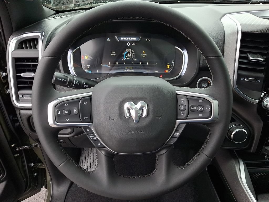 New 2027 RAM 1500 4x4 Crew Cab image 15