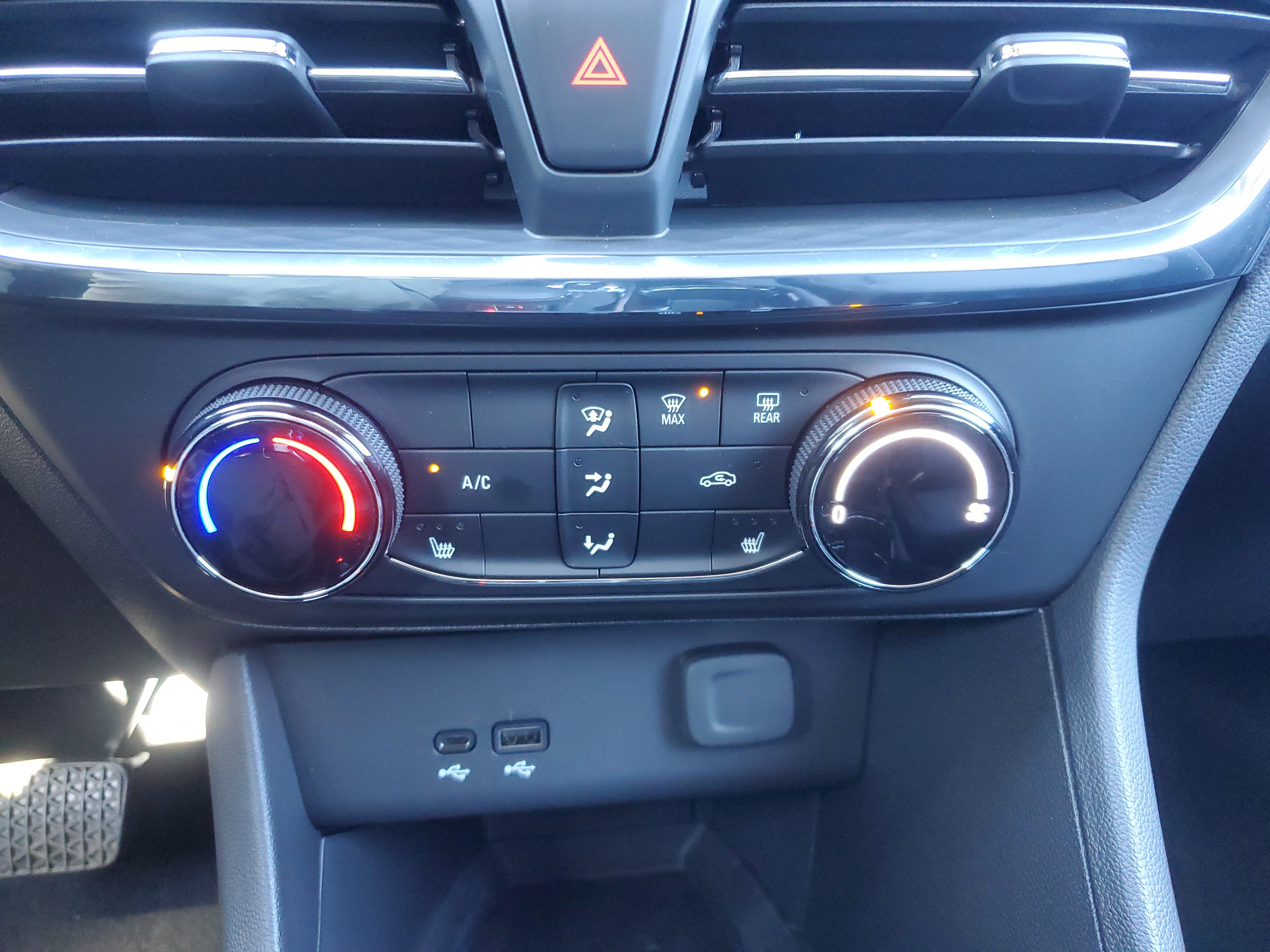 New 2025 Buick Encore GX Preferred w/ Comfort Package image 25