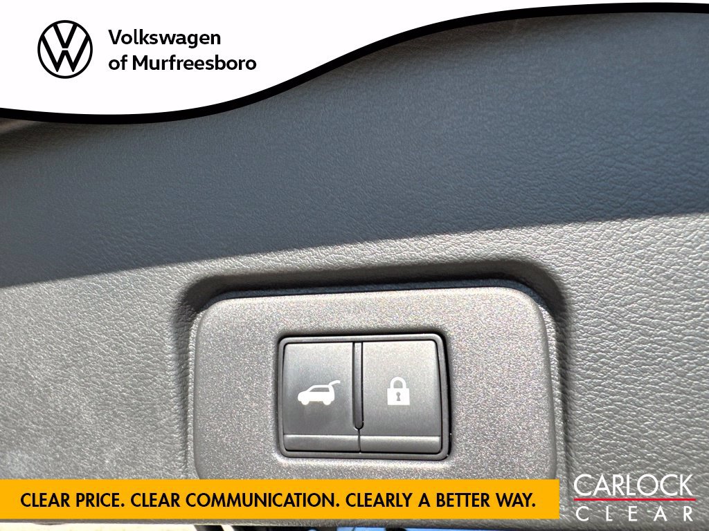 Used 2023 Nissan Rogue SV w/ SV Premium B Package FWD image 30