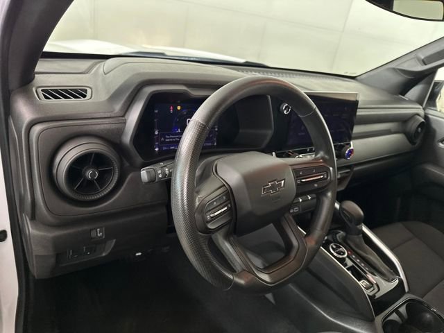 Used 2023 Chevrolet Colorado Trail Boss w/ Technology Package image 13