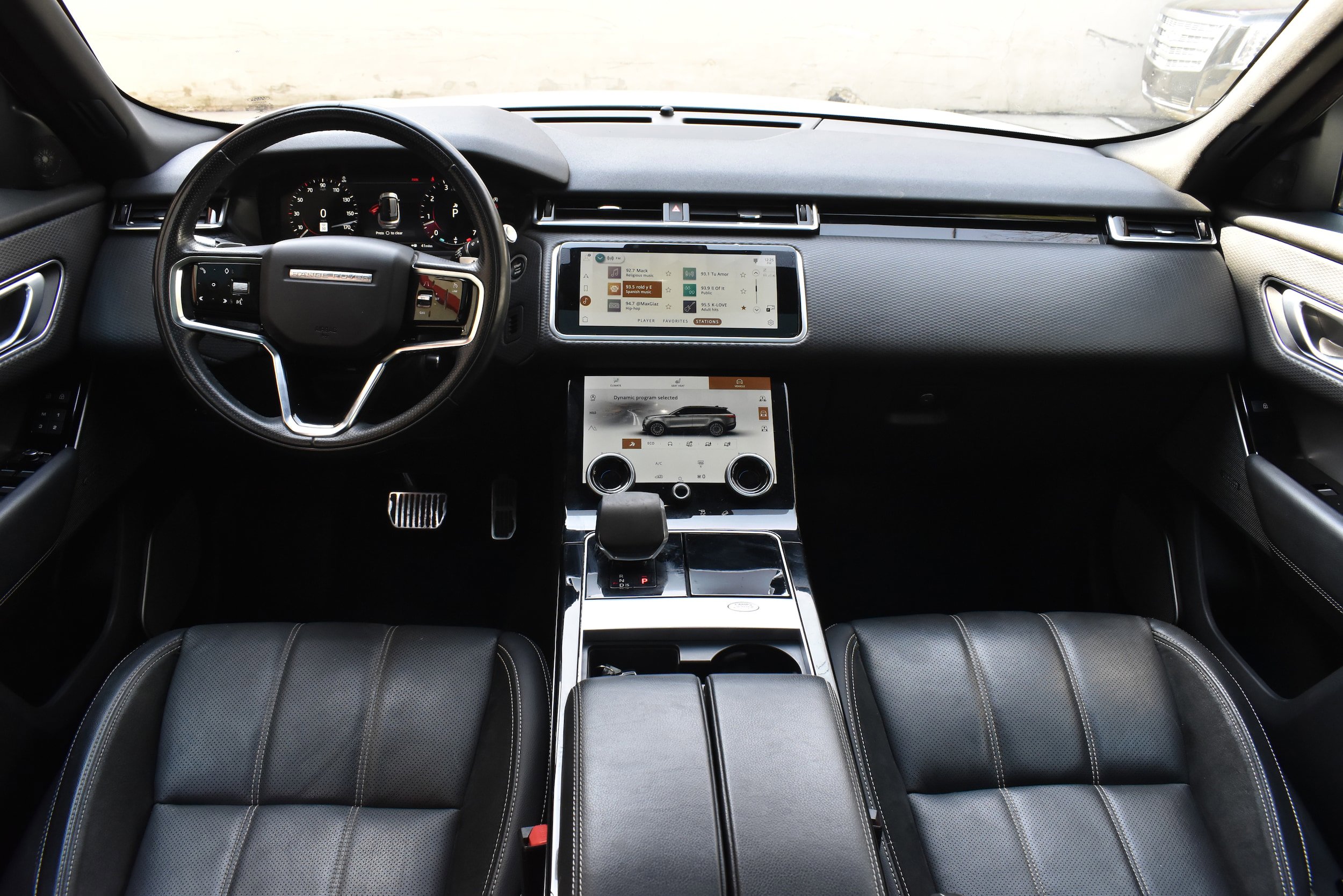 Used 2021 Land Rover Range Rover Velar R-Dynamic S AWD/4WD image 26
