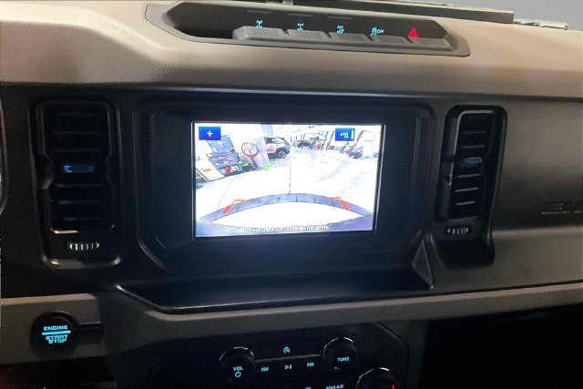 Used 2021 Ford Bronco Black Diamond w/ Sasquatch Package AWD/4WD image 13