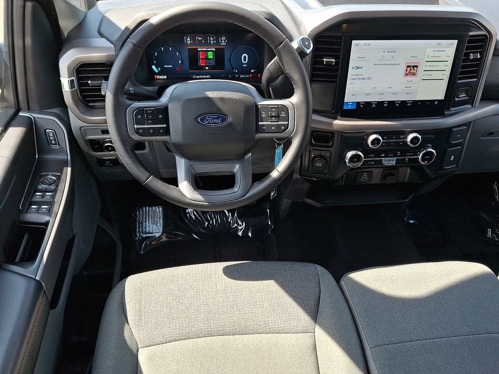 Used 2025 Ford F150 XLT w/ Equipment Group 301A Standard AWD/4WD image 9
