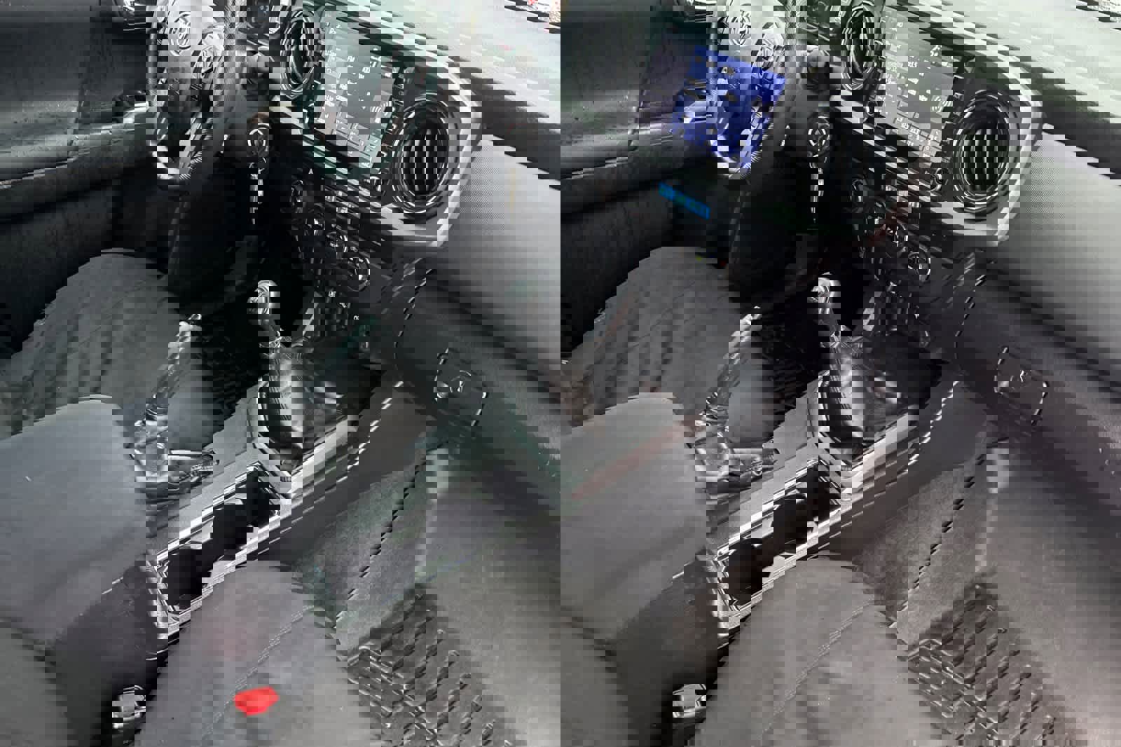 Used 2021 Toyota Tacoma TRD Off-Road w/ Technology Package image 15