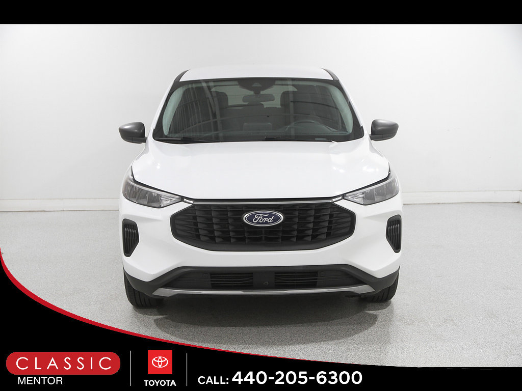 Used 2024 Ford Escape Active AWD/4WD image 2