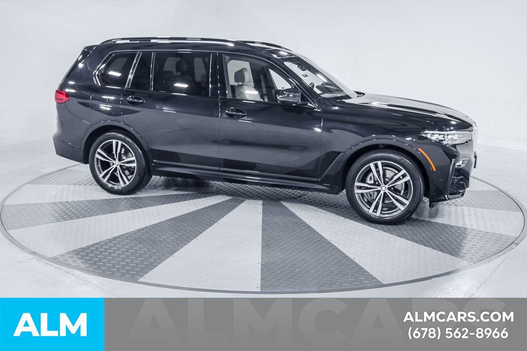 Used 2022 BMW X7 xDrive40i w/ M Sport Package image 13