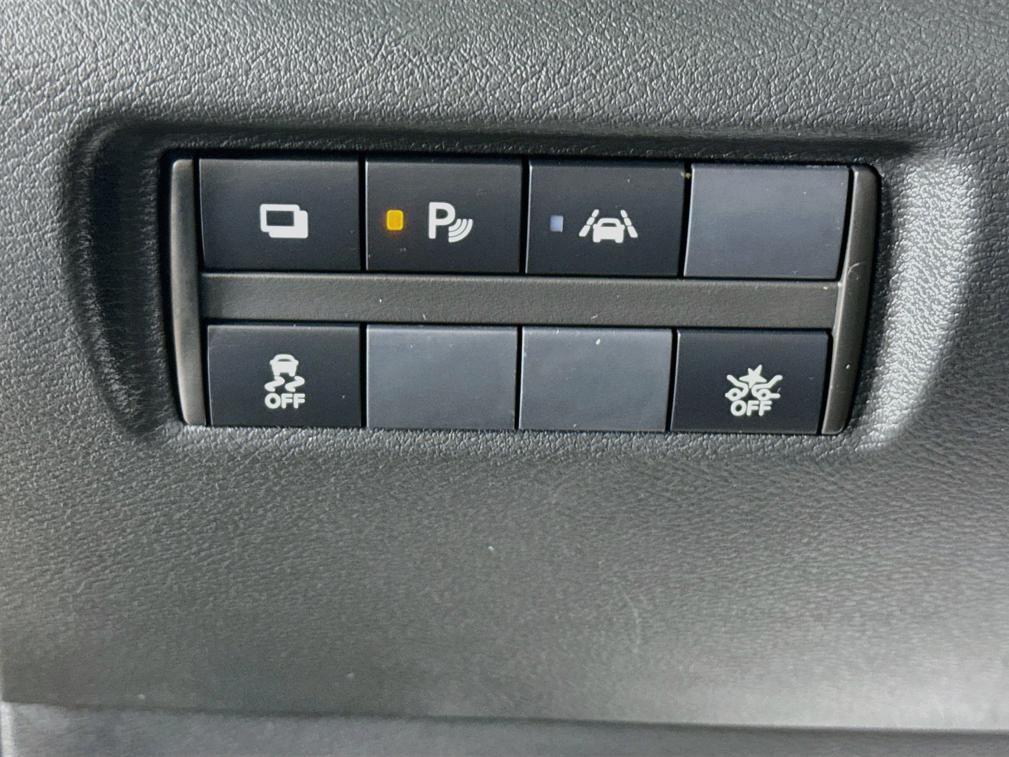 Used 2025 Nissan Versa S w/ Trunk Package FWD image 9