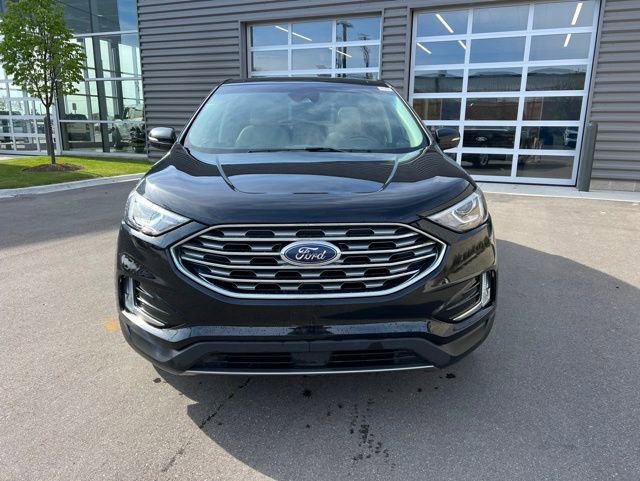 Used 2020 Ford Edge SEL w/ Convenience Package AWD/4WD image 2