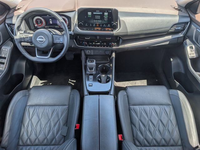 Used 2023 Nissan Rogue Platinum w/ Platinum Premium Package FWD image 5