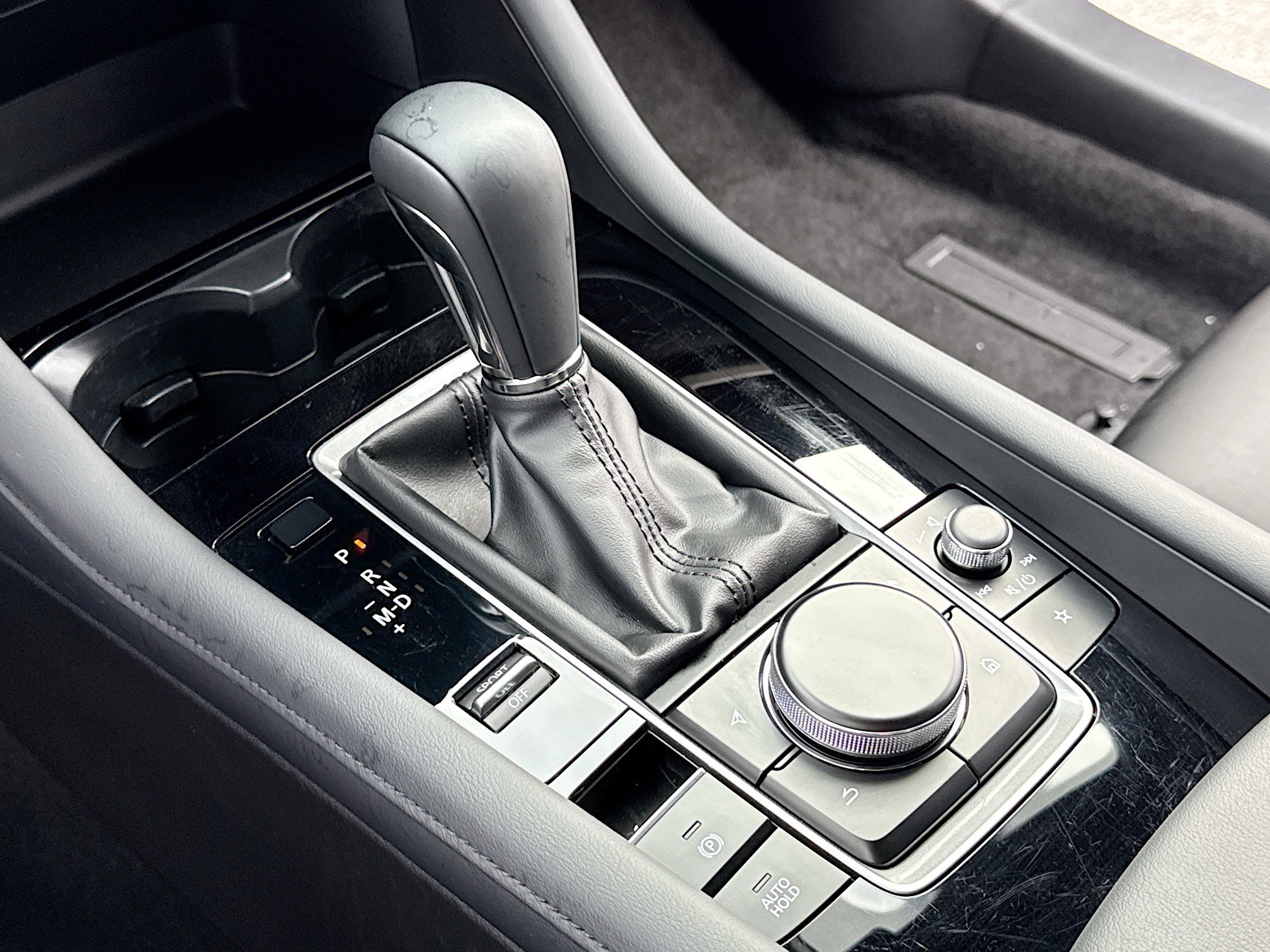 Certified 2025 MAZDA MAZDA3 s Sport image 12