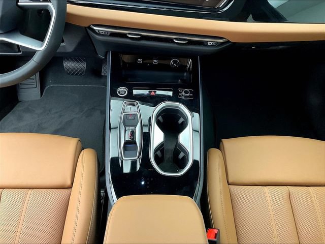 New 2026 Audi A6 Premium Plus AWD/4WD image 10