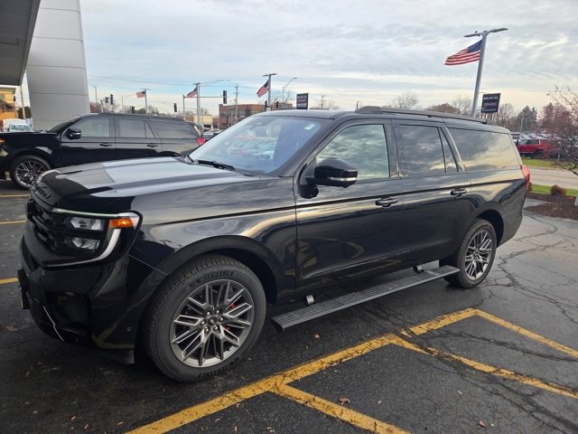 Used 2025 Ford Expedition Max Platinum w/ Stealth Performance Package