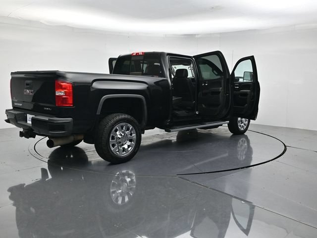 Used 2018 GMC Sierra 2500 Denali w/ Duramax Plus Package AWD/4WD image 53