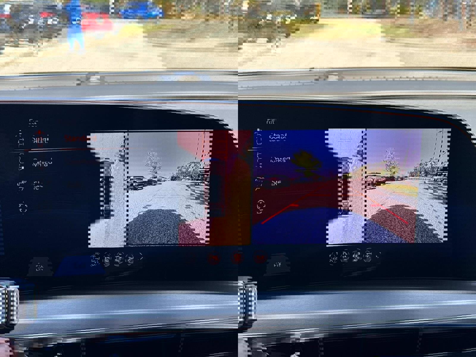 Certified 2026 Cadillac Lyriq Luxury image 27