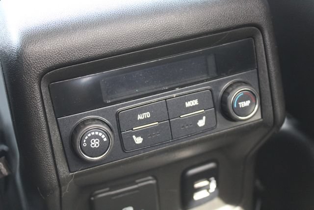 Used 2017 GMC Acadia Denali w/ Technology Package AWD/4WD image 31