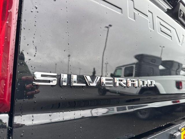 Used 2021 Chevrolet Silverado 2500 LTZ w/ LTZ Premium Package AWD/4WD image 17