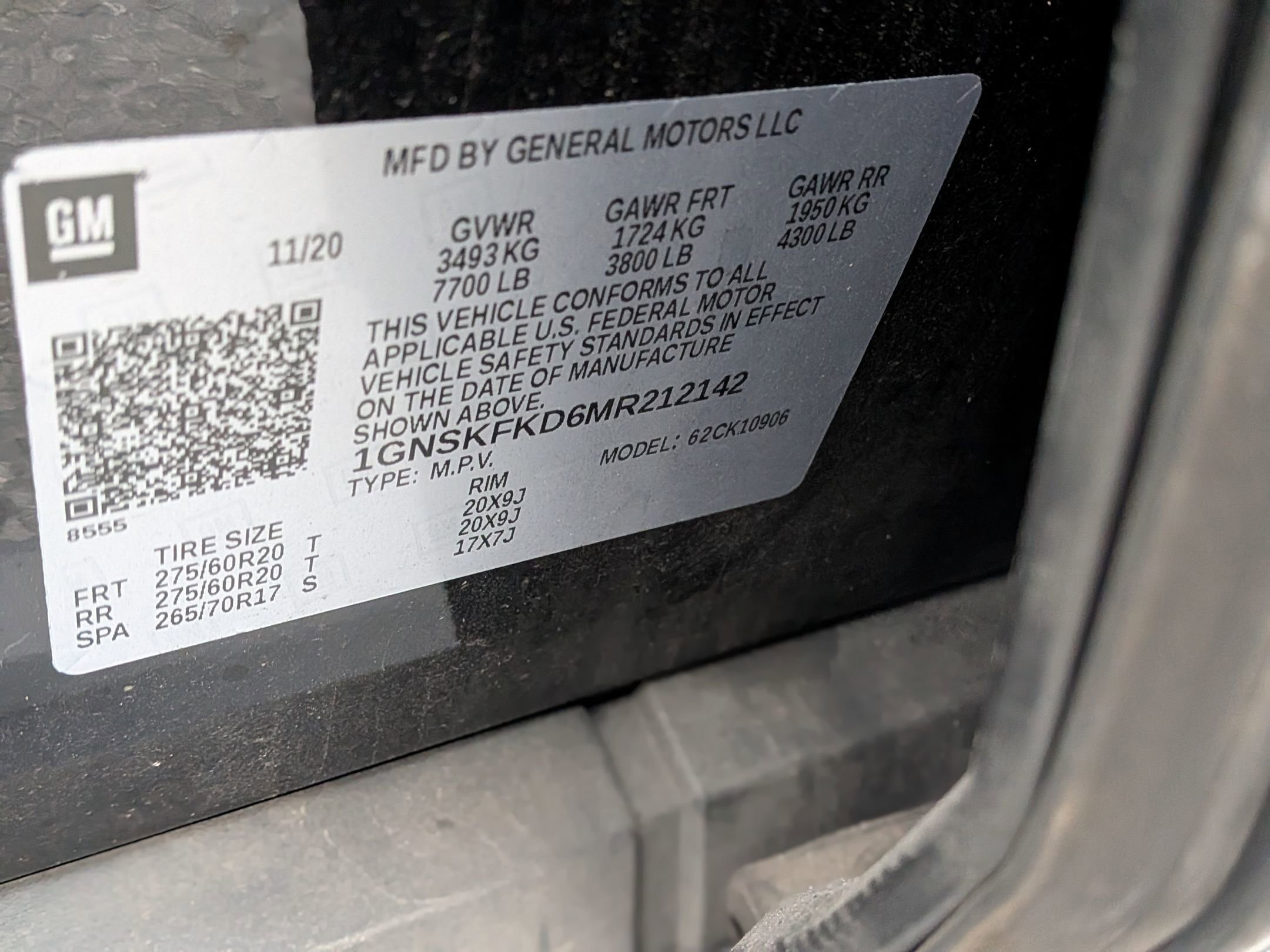 Used 2021 Chevrolet Suburban Premier image 39