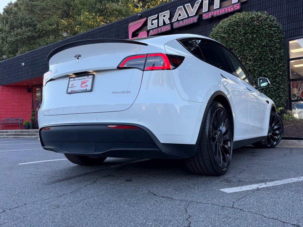 Used 2022 Tesla Model Y Performance AWD/4WD image 13