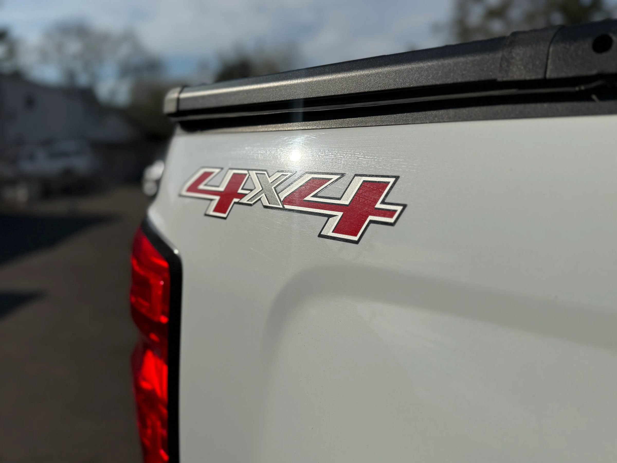 Used 2015 Chevrolet Silverado 1500 LTZ w/ LTZ Plus Package image 21