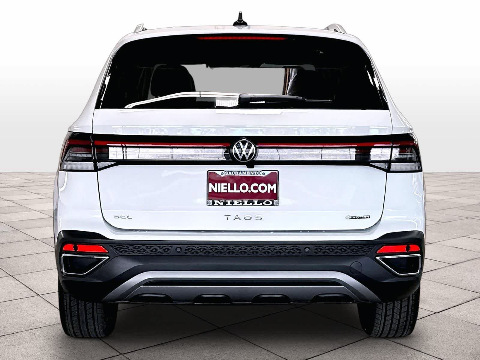 New 2026 Volkswagen Taos SEL AWD/4WD image 4