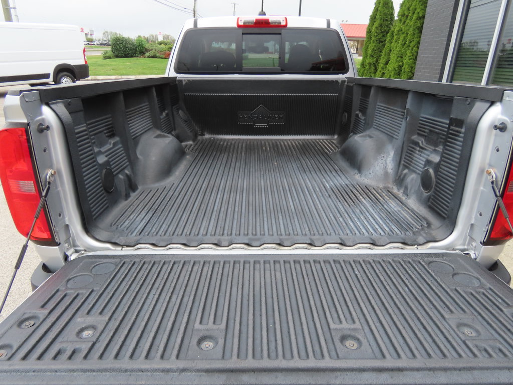 Used 2016 Chevrolet Colorado Z71 AWD/4WD image 23