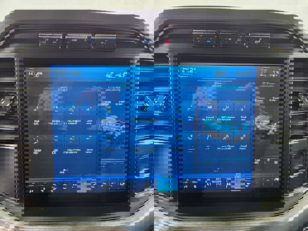 Used 2022 Ford F150 Lariat w/ Equipment Group 502A High image 13