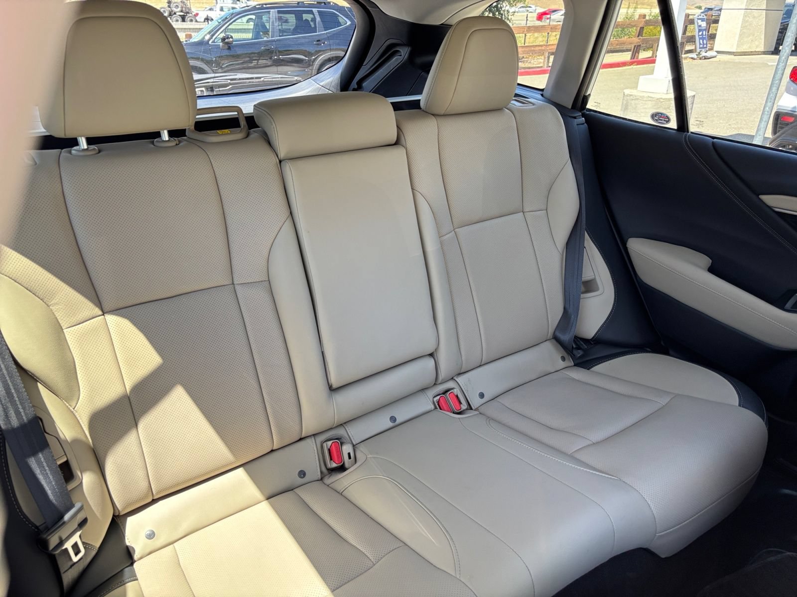 Used 2023 Subaru Outback Limited AWD/4WD image 18