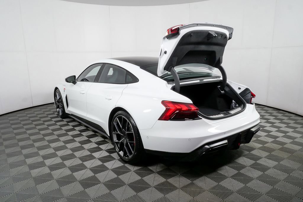 New 2026 Audi RS e-tron GT performance image 32