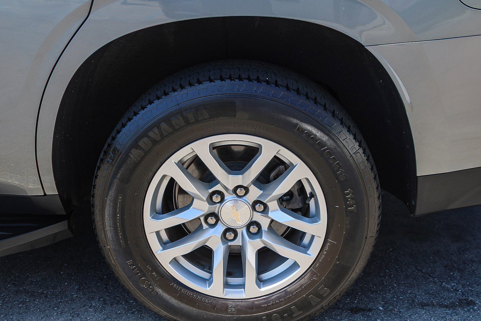 Used 2023 Chevrolet Tahoe LT RWD image 10